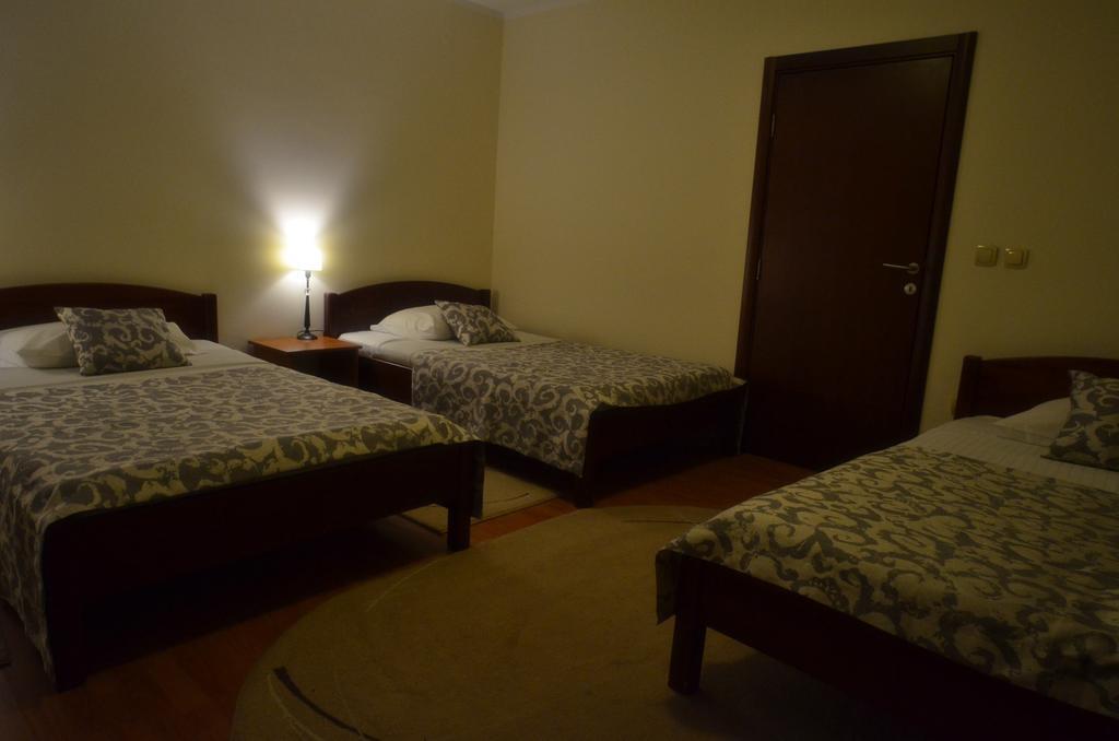Accommodation Tara เบลเกรด ภายนอก รูปภาพ